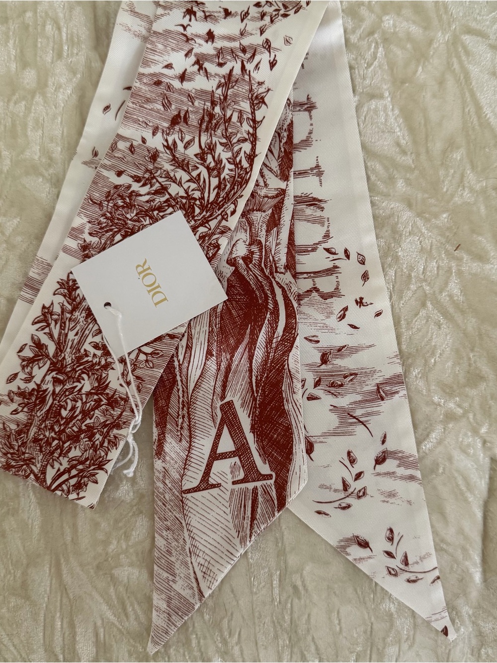 CHRISTIAN DIOR WHITE/BURGUNDY "AUTOMNE" "A" FALL PRINT SILK TWILLY SCARF